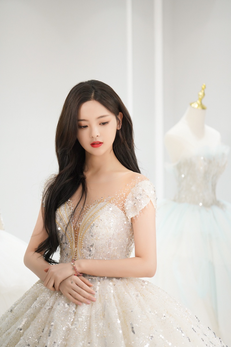 杨超越